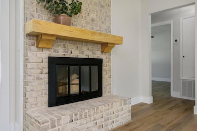 79 11th St, Shalimar, FL 32579 - photo 6