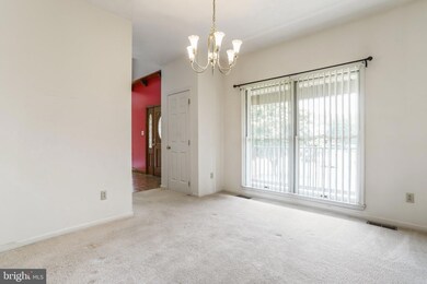 20126 Cherry Hill Dr, Hagerstown, MD 21742 - photo 6