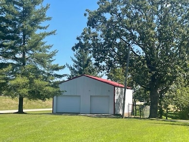 Shop Building