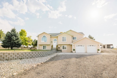 221 Lyndhurst Ln, Spring Creek, NV 89815 - photo 3