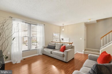 6711 Bonnett Ct, Laurel, MD 20707 - photo 5