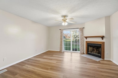 2260 Lila Way unit 62D, Columbus, OH 43235 - photo 4