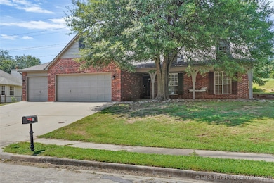 312 S 62nd St, Broken Arrow, OK 74014 - photo 2