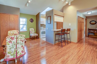 925 Park St unit 201, Oregon, WI 53575 - photo 7