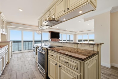 Seagate Colony unit 802, Virginia Beach, VA 23451 - photo 5