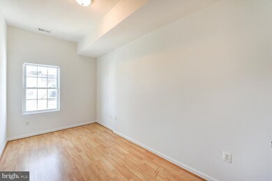 26 P St NE unit 3, Washington, DC 20002 - photo 6
