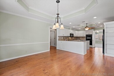 2801 Claremont Dr, Bartlesville, OK 74006 - photo 7