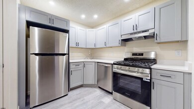 10 Iroquois Dr unit D1, Galloway, NJ 08205 - photo 2