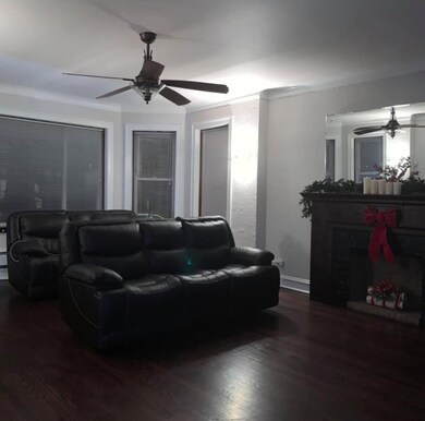 6316 N Rockwell St, Chicago, IL 60659 - photo 3