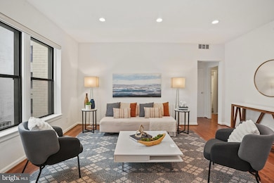 1669 Columbia Rd NW unit 201, Washington, DC 20009 - photo 3