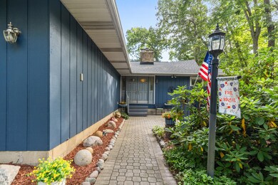 119 Blenheim Dr, Spring Arbor, MI 49283 - photo 5