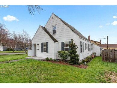 139 SW Alfred St, Chehalis, WA 98532 - photo 3