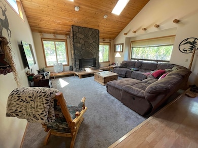 18017 Camas Ln, Sunriver, OR 97707 - photo 3