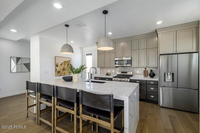 2038 Pointe Dr unit D1, Heber City, UT 84032 - photo 7