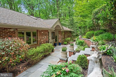 590 Fletcher Rd, Wayne, PA 19087 - photo 2