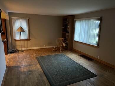 14E4DAAC-6AE6-43E3-BF8A-377EB69C8D47