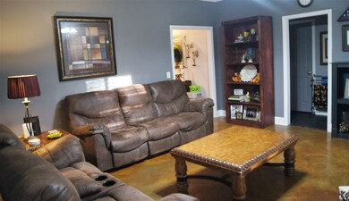 Photo 4