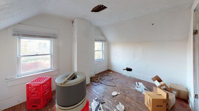 330-Woodrow-Ave-Bedroom(2)