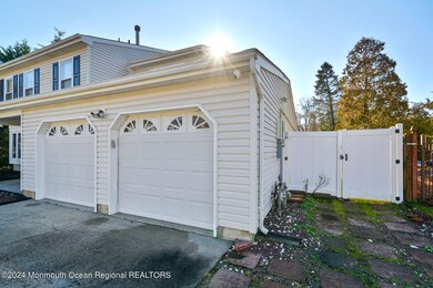 5 Remsen Dr, Howell, NJ 07731 - photo 3