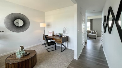 964 Sapphire Ln, Aurora, IL 60506 - photo 2