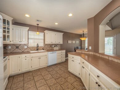 Tons of cabinetry to house your dishes, pots, pans