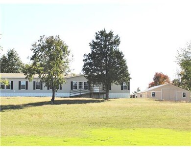Parking Lot/Garage. VERY NICE 30 X 30 FT GARAGE WI