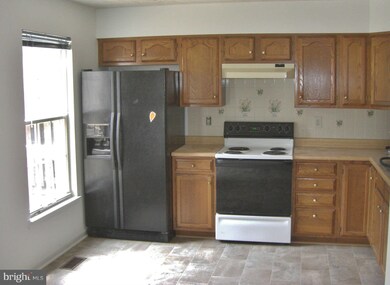 2015 Heritage Dr, Baltimore, MD 21209 - photo 3