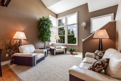 007-photo-living-room-6300348