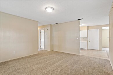 119 Knollwood Dr, Winter Haven, FL 33881 - photo 2