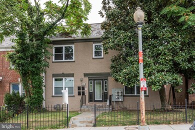 1363 Childress St NE unit 3, Washington, DC 20002 - photo 2