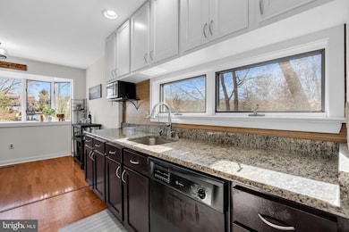 408 S Olive St unit 6, Media, PA 19063 - photo 6