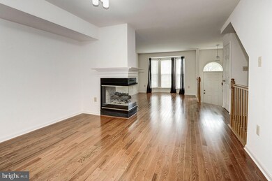 13122 Kidwell Field Rd, Herndon, VA 20171 - photo 6