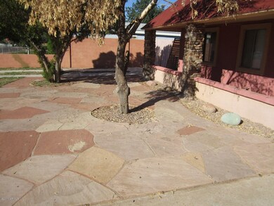Front Yard Flag Stone