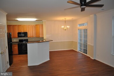 8933 Milford Haven Ct unit 33A, Lorton, VA 22079 - photo 5