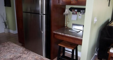 built in desk (1024x543).jpg