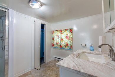 610 E Pine St, Johnson City, TN 37601 - photo 6