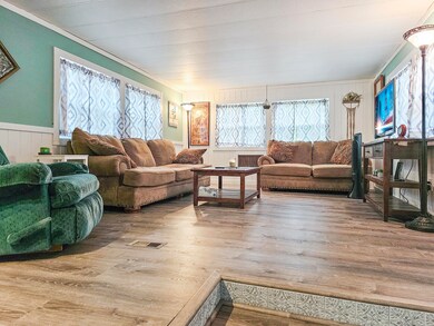 4 living area