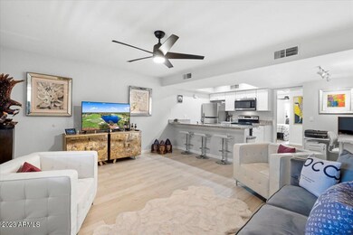 04-Living Room