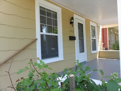 1212 W Lenawee St, Lansing, MI 48915 - photo 3