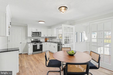 233 Cardinal Rd, Lititz, PA 17543 - photo 7