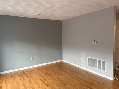 933 Varnum Ave unit 3, Lowell, MA 01854 - photo 6