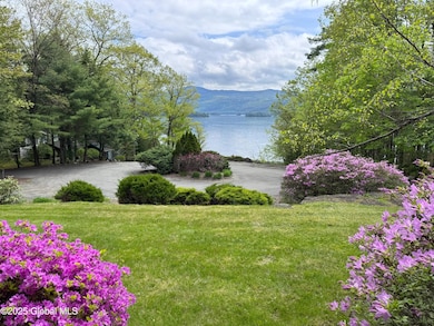Front lawn1