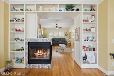 1728 Town Commons Dr unit 65, Howell, MI 48855 - photo 5