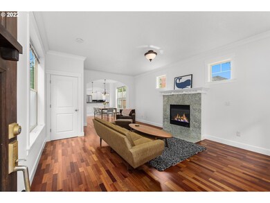 Living Room/Dining Room