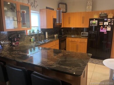 16520 SW 52nd St, Miami, FL 33185 - photo 5