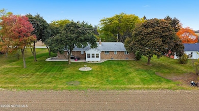 25852 Lime City Rd, Perrysburg, OH 43551 - photo 6