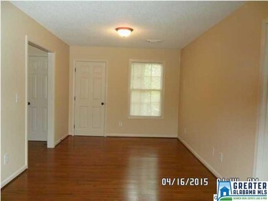 Dining EL off the living room - hardwood flooring 