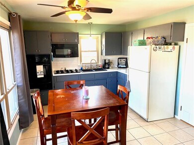 2728 17th St, Columbus, IN 47201 - photo 3