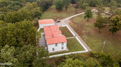 2421 Morrison Loop, Anderson, MO 64831 - photo 5