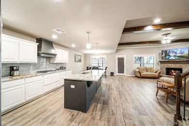 Large Kitchen